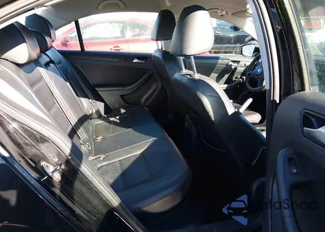 2014 Volkswagen Jetta 1.8T Se from USA, damaged, VIN 3VWD17AJ2EM370124